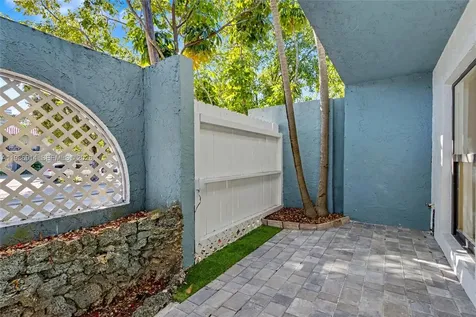 523 NE 38th Street Miami FL 33137