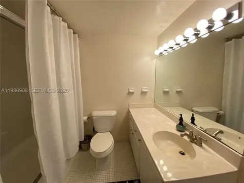 1000 West Avenue Miami Beach FL 33139