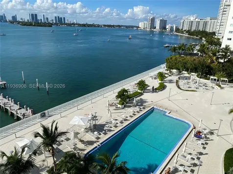 1000 West Avenue Miami Beach FL 33139