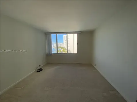1000 West Avenue Miami Beach FL 33139