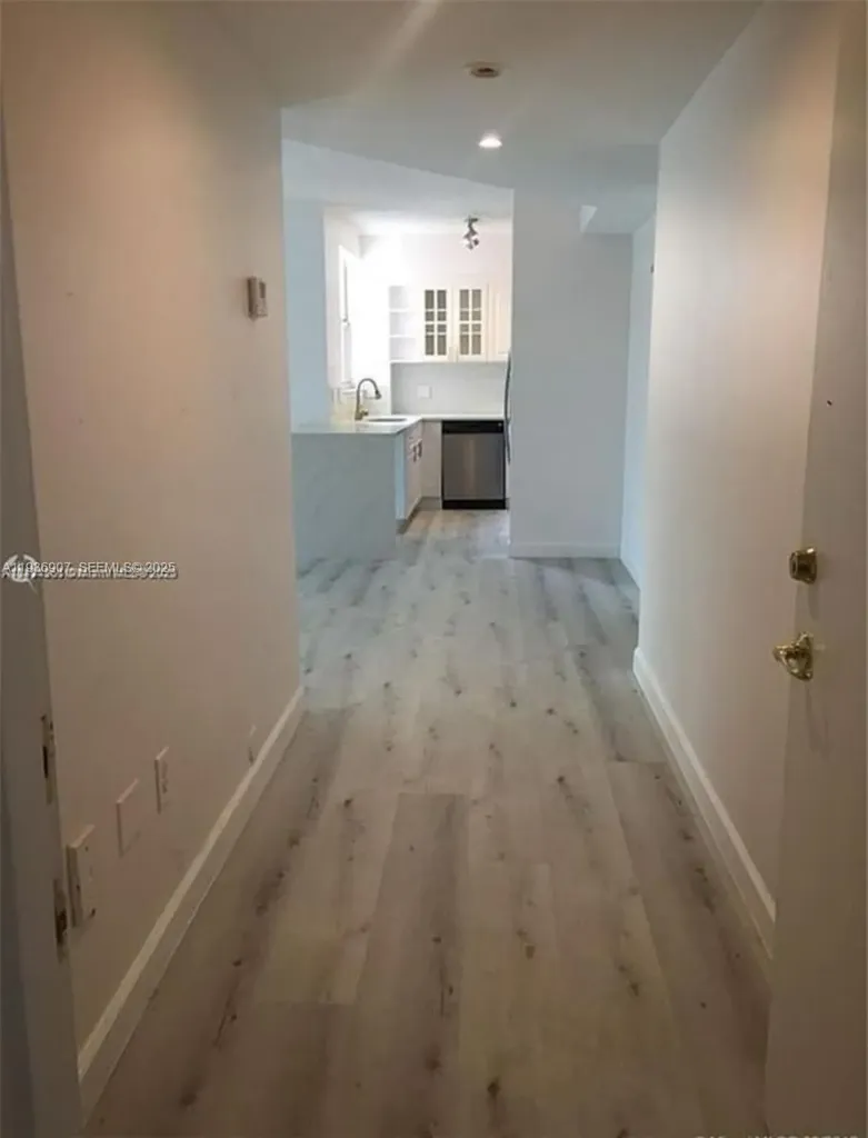 1824 Brickell Avenue Miami FL 33129