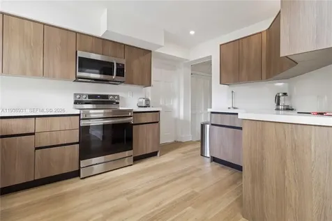 900 Belle Meade Island Drive Miami FL 33138