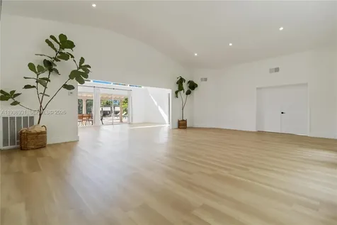 900 Belle Meade Island Drive Miami FL 33138