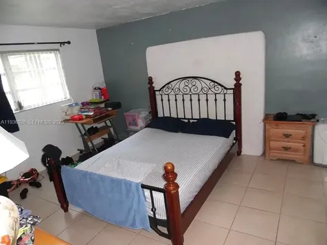 1540 NE 191st Street Miami FL 33179