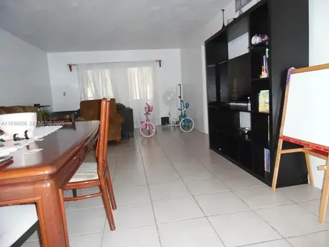 1540 NE 191st Street Miami FL 33179