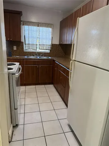 4541 NW 190th Street Miami Gardens FL 33055