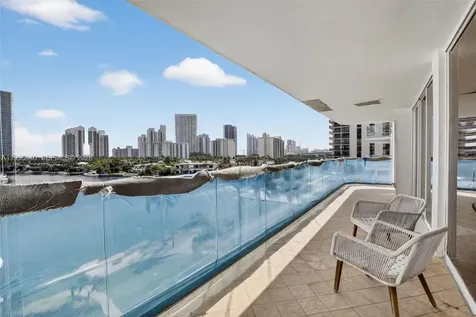 19707 Turnberry Way Aventura FL 33180