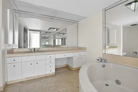 19707 Turnberry Way Aventura FL 33180