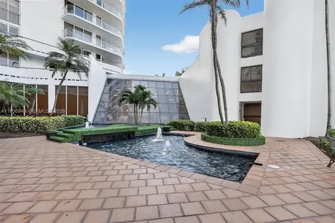 19707 Turnberry Way Aventura FL 33180