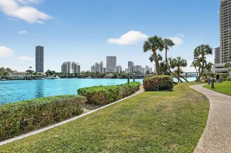 19707 Turnberry Way Aventura FL 33180