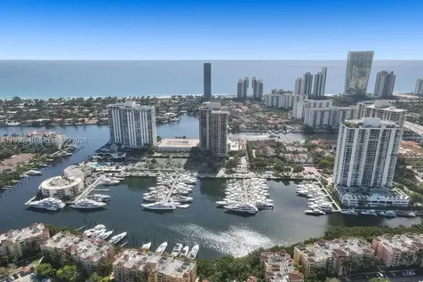 19707 Turnberry Way Aventura FL 33180
