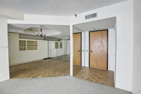 19707 Turnberry Way Aventura FL 33180