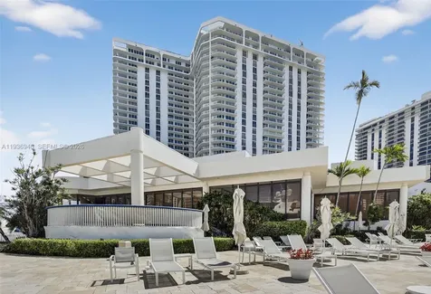 19707 Turnberry Way Aventura FL 33180
