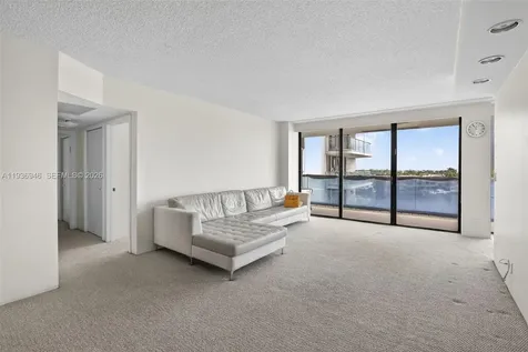 19707 Turnberry Way Aventura FL 33180