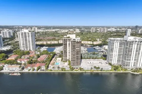 19707 Turnberry Way Aventura FL 33180