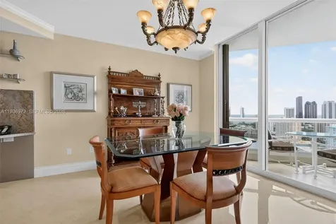 2600 Island Boulevard Aventura FL 33160