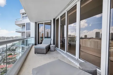 2600 Island Boulevard Aventura FL 33160