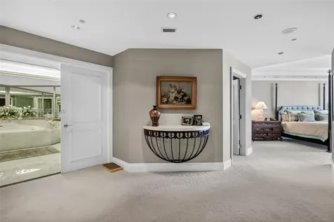 2600 Island Boulevard Aventura FL 33160