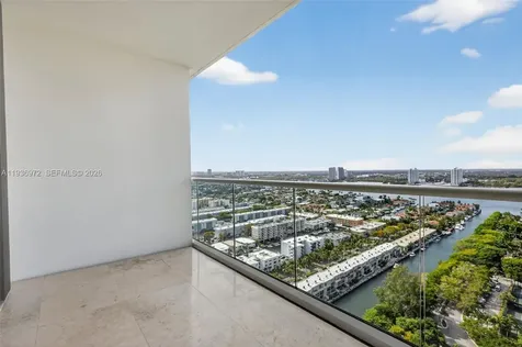 2600 Island Boulevard Aventura FL 33160