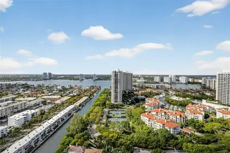 2600 Island Boulevard Aventura FL 33160