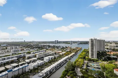 2600 Island Boulevard Aventura FL 33160