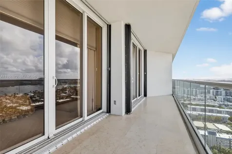 2600 Island Boulevard Aventura FL 33160