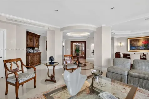2600 Island Boulevard Aventura FL 33160