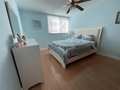820 NW 87th Avenue Miami FL 33172