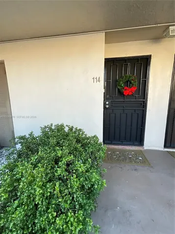 820 NW 87th Avenue Miami FL 33172