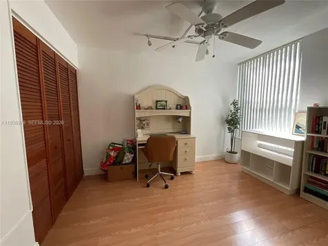 820 NW 87th Avenue Miami FL 33172