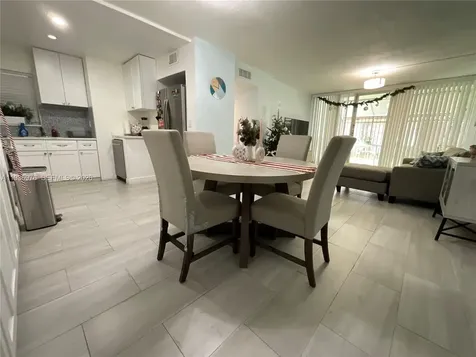 820 NW 87th Avenue Miami FL 33172