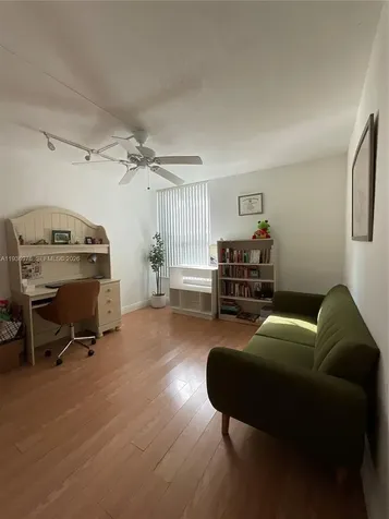 820 NW 87th Avenue Miami FL 33172