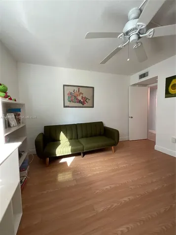 820 NW 87th Avenue Miami FL 33172