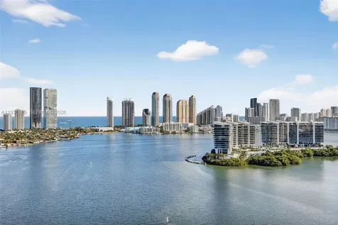 3370 Hidden Bay Drive Aventura FL 33180