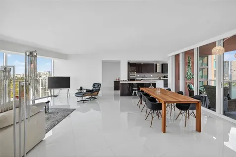 3370 Hidden Bay Drive Aventura FL 33180