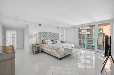 3370 Hidden Bay Drive Aventura FL 33180