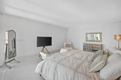 3370 Hidden Bay Drive Aventura FL 33180