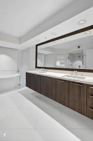 3370 Hidden Bay Drive Aventura FL 33180