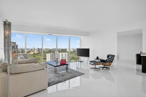3370 Hidden Bay Drive Aventura FL 33180