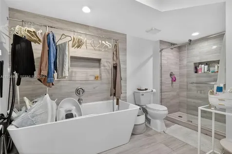 1000 Island Boulevard Aventura FL 33160