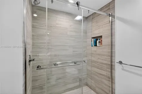 1000 Island Boulevard Aventura FL 33160