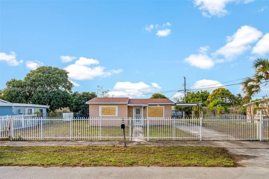 20520 NW 21st Avenue Miami Gardens FL 33056