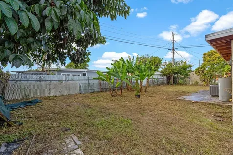20520 NW 21st Avenue Miami Gardens FL 33056