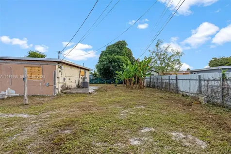 20520 NW 21st Avenue Miami Gardens FL 33056