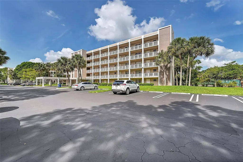 1100 NW 87th Avenue Coral Springs FL 33071