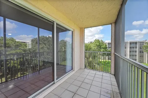 1100 NW 87th Avenue Coral Springs FL 33071