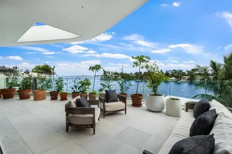 503 E Dilido Drive Miami Beach FL 33139