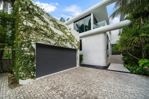 503 E Dilido Drive Miami Beach FL 33139