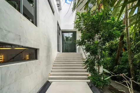 503 E Dilido Drive Miami Beach FL 33139
