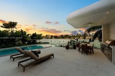 503 E Dilido Drive Miami Beach FL 33139